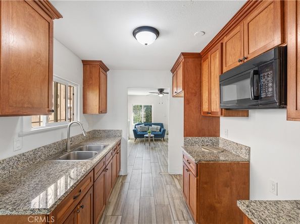 1523 W 59th Street, Los Angeles CA 90047
