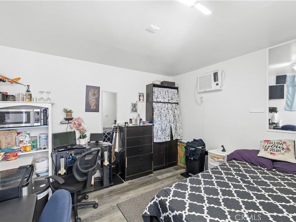 1523 W 59th Street, Los Angeles CA 90047
