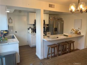 1964 W Glenoaks D, Anaheim CA 92801