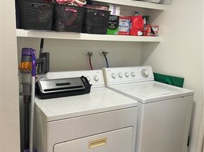 1964 W Glenoaks D, Anaheim CA 92801