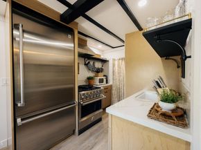 2122 Navarro Avenue, Altadena CA 91001