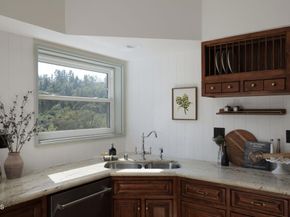 52 N Arroyo Boulevard, Pasadena CA 91105