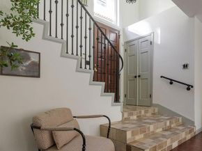 52 N Arroyo Boulevard, Pasadena CA 91105