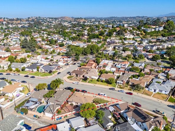 2000 La Paloma Avenue, Alhambra CA 91803