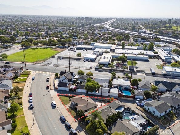 2000 La Paloma Avenue, Alhambra CA 91803