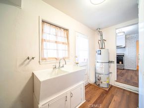 2000 La Paloma Avenue, Alhambra CA 91803