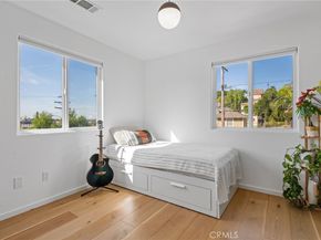 411 Ulysses Street, Los Angeles CA 90065