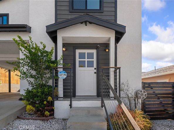 411 Ulysses Street, Los Angeles CA 90065