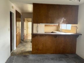 66 Santa Ana Avenue, Long Beach CA 90803