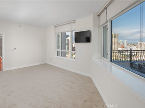 700 W Harbor Drive 2301, San Diego CA 92101