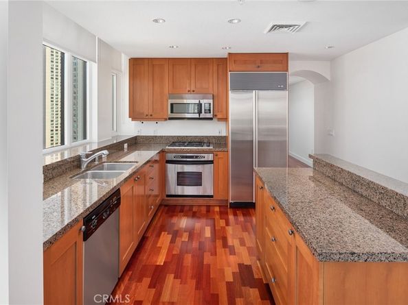 700 W Harbor Drive 2301, San Diego CA 92101