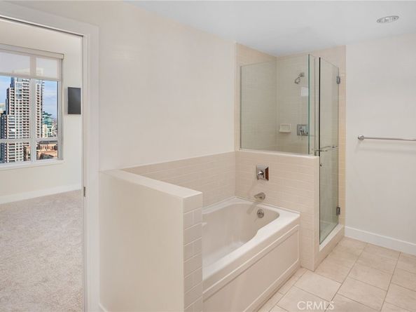 700 W Harbor Drive 2301, San Diego CA 92101