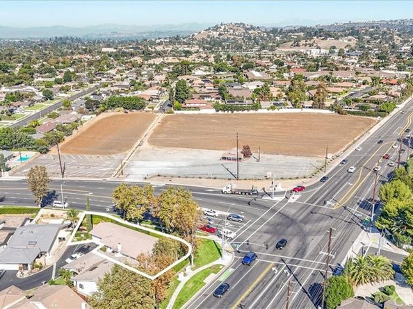 18951 Jane Circle, North Tustin CA 92705