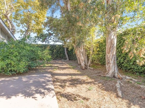 18951 Jane Circle, North Tustin CA 92705