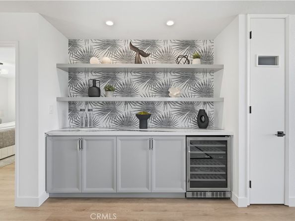 6824 E Ocean Boulevard, Long Beach CA 90803