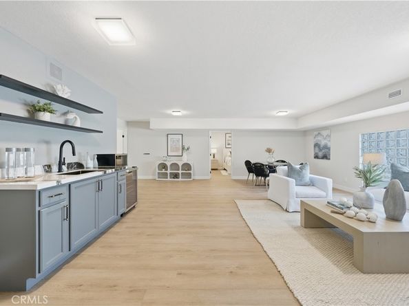 6824 E Ocean Boulevard, Long Beach CA 90803