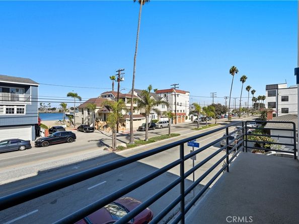 6824 E Ocean Boulevard, Long Beach CA 90803