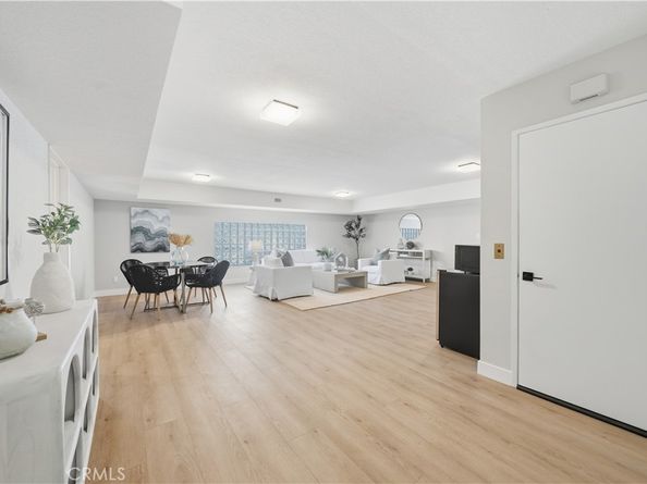 6824 E Ocean Boulevard, Long Beach CA 90803