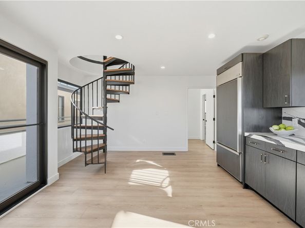 6824 E Ocean Boulevard, Long Beach CA 90803