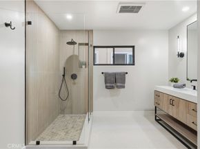 6824 E Ocean Boulevard, Long Beach CA 90803