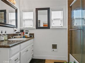 11701 Denver Avenue, Los Angeles CA 90044