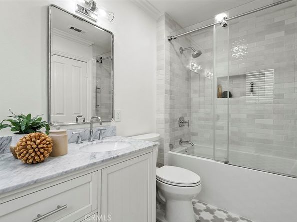 80 Millbrook, Irvine CA 92618