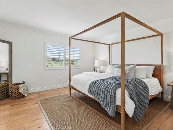 80 Millbrook, Irvine CA 92618