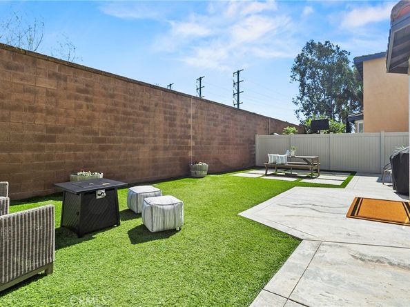 80 Millbrook, Irvine CA 92618