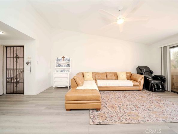 13526 La Jolla, La Mirada CA 90638