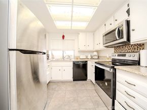 13526 La Jolla, La Mirada CA 90638