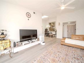 13526 La Jolla, La Mirada CA 90638