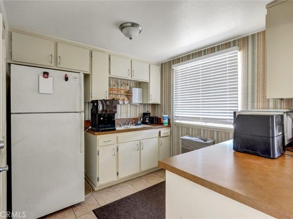 2813 S Fairview Street G, Santa Ana CA 92704