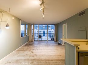 1750 E Ocean 603, Long Beach CA 90802