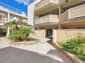 3845 Farquhar Ave 110, Los Alamitos CA 90720