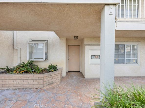 3845 Farquhar Ave 110, Los Alamitos CA 90720