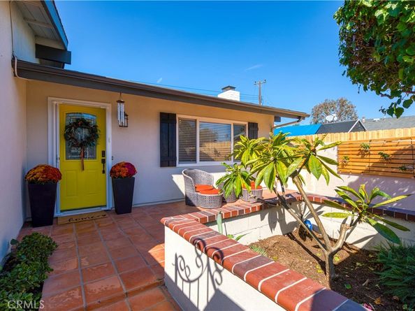 3141 Barbados Place, Costa Mesa CA 92626