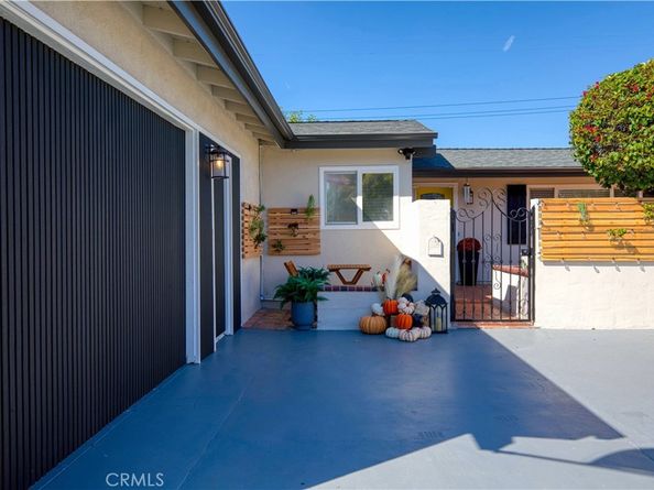 3141 Barbados Place, Costa Mesa CA 92626