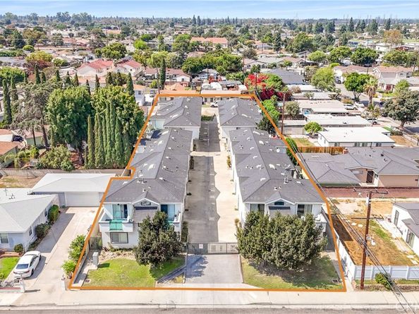 20601 20603 Seine Avenue, Lakewood CA 90715