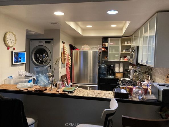 809 N Spurgeon 5, Santa Ana CA 92701