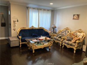 809 N Spurgeon 5, Santa Ana CA 92701