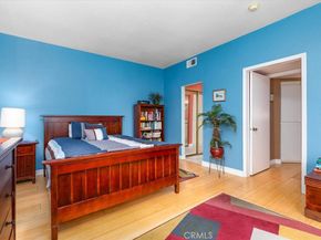 3913 N Virginia Road 203, Long Beach CA 90807