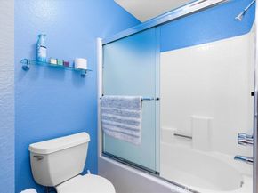 3913 N Virginia Road 203, Long Beach CA 90807