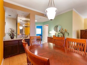 3913 N Virginia Road 203, Long Beach CA 90807