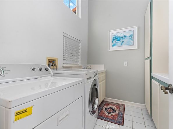 323 Empire Landing, Long Beach CA 90803