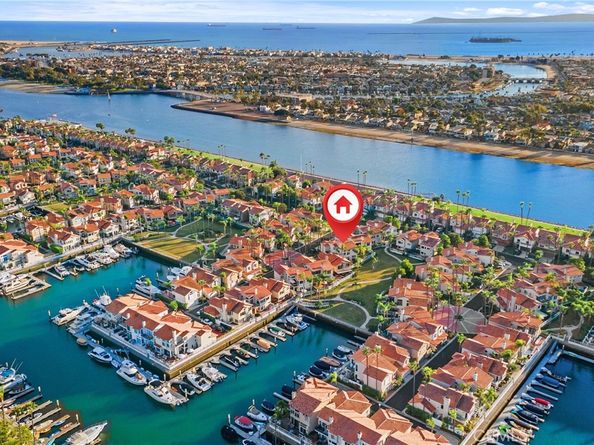 323 Empire Landing, Long Beach CA 90803