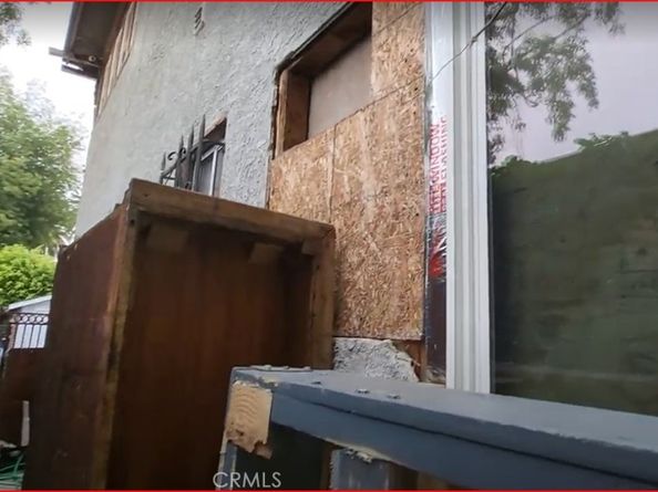 2720 S Sycamore Avenue, Los Angeles CA 90016