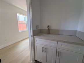645 W 97th, Los Angeles CA 90044