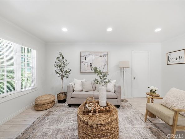 185 Streamwood, Irvine CA 92620