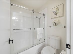 185 Streamwood, Irvine CA 92620