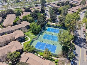 185 Streamwood, Irvine CA 92620